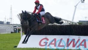 Final day double sees Mullins hit double figures for the week