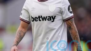 City boss Pep Guardiola apologises to Kalvin Phillips for &lsquo;overweight&rsquo; comment