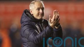 Neil Critchley stresses Blackpool need to be perfect to sneak into play-offs