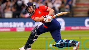 Nat Sciver-Brunt leads England to victory over South Africa in T20 opener
