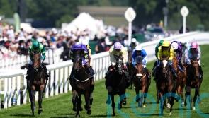 Carmers collects in Queen&rsquo;s Vase for Paddy Twomey