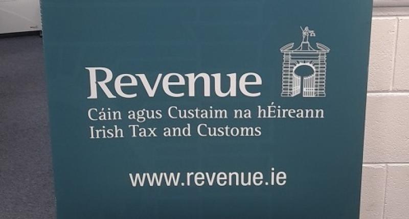 Truck driver questioned following seizure of illicit beer worth almost &euro;100,000