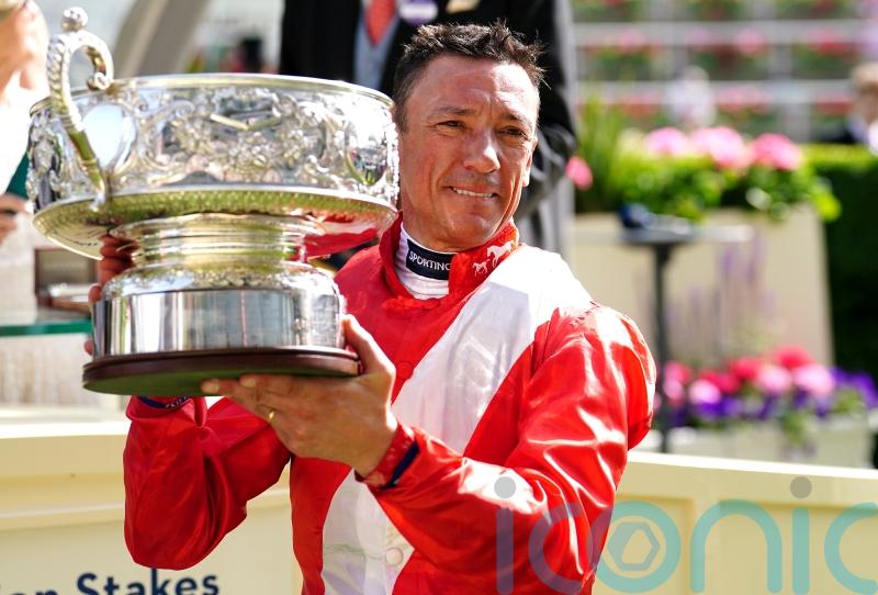 Thursday disappointment turns into Friday smiles for Dettori
