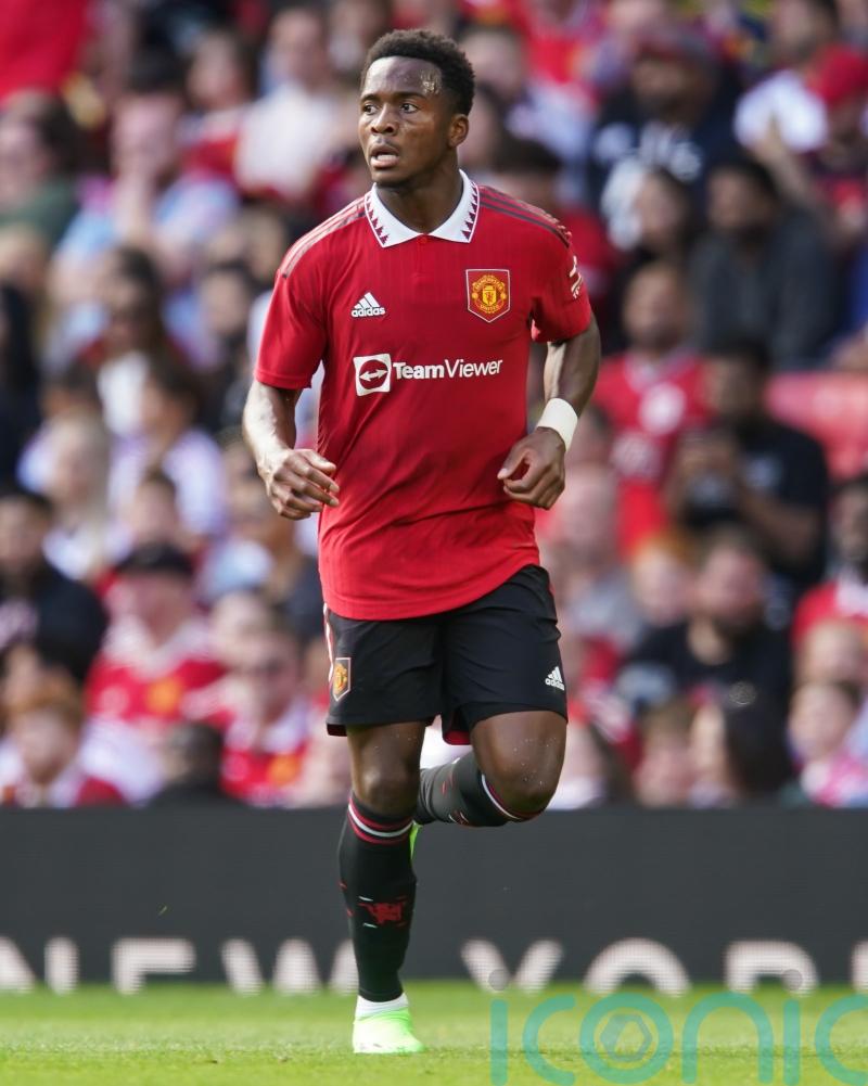 On-loan defender Ethan Laird eyeing QPR debut ahead of Blackpool visit