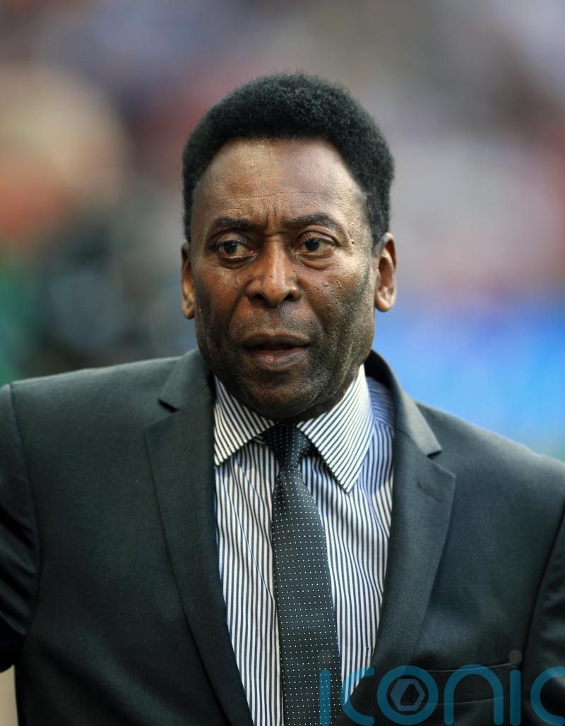 Pele receiving palliative care &ndash; reports
