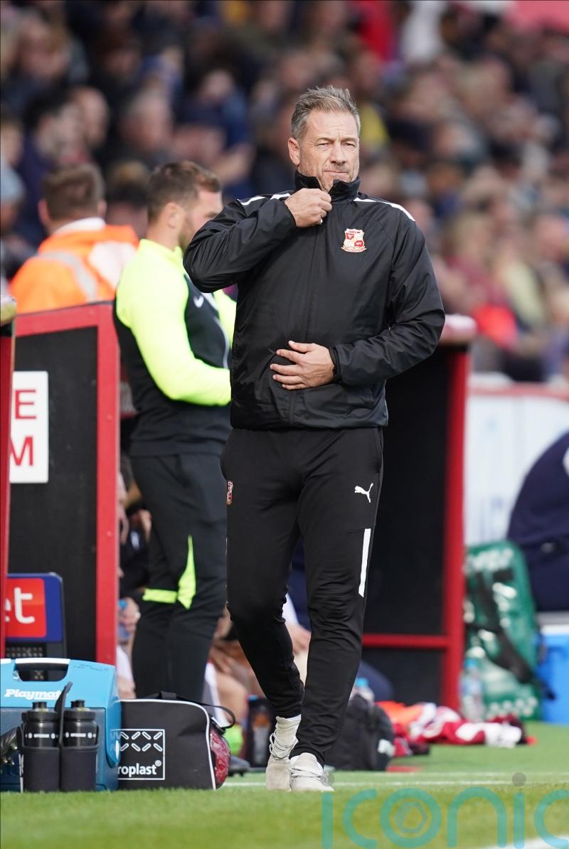 Scott Lindsey leaves Swindon to take over at Crawley