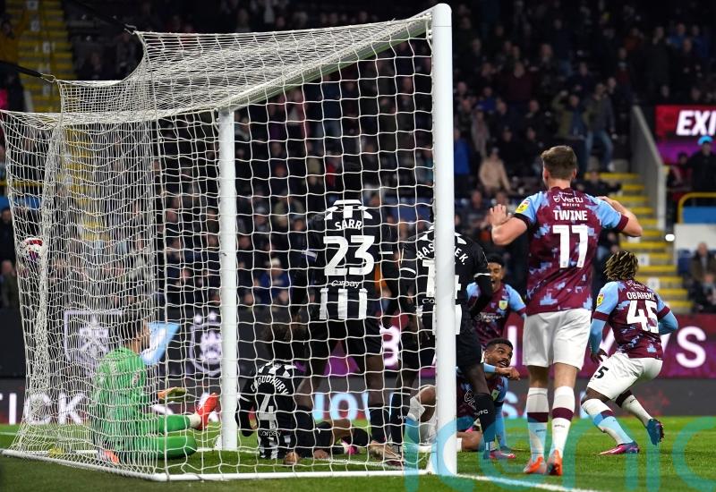 Michael Obafemi scrambles home late leveller as Burnley are held by Watford