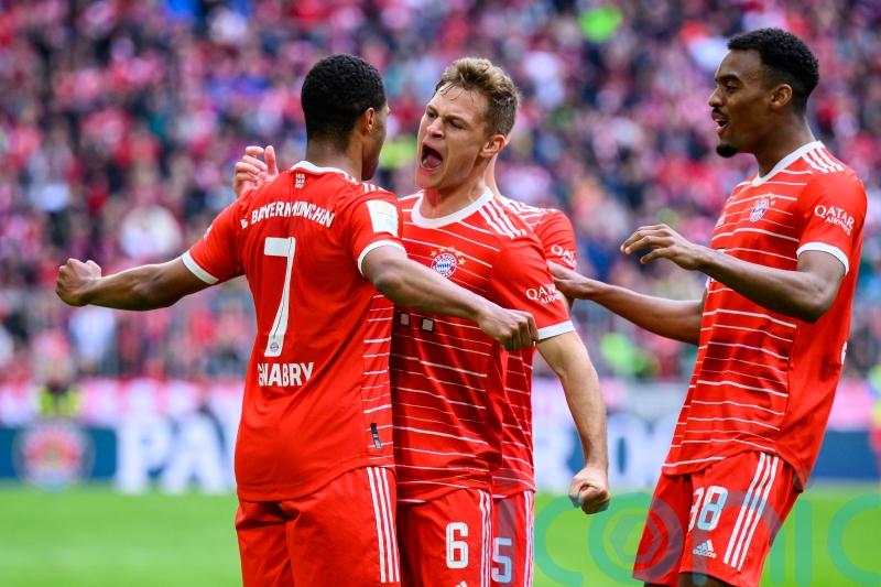 Bundesliga title battle continues as Bayern and Borussia Dortmund ease to wins