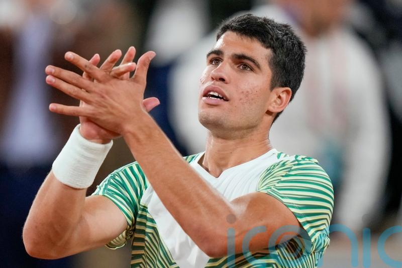 Carlos Alcaraz demolishes Stefanos Tsitsipas to set up Novak Djokovic semi-final