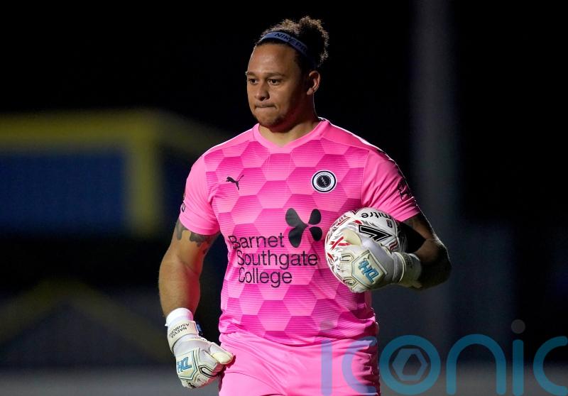 Boreham Wood goalkeeper Nathan Ashmore the hero in win at Maidenhead