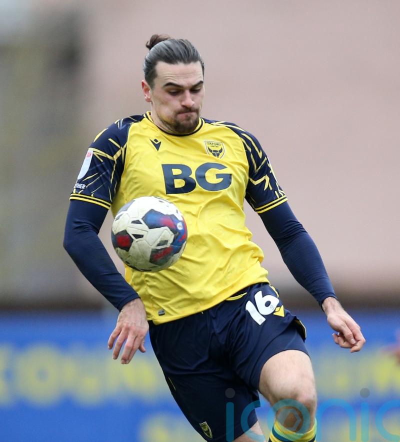 Oxford held to draw at Reading