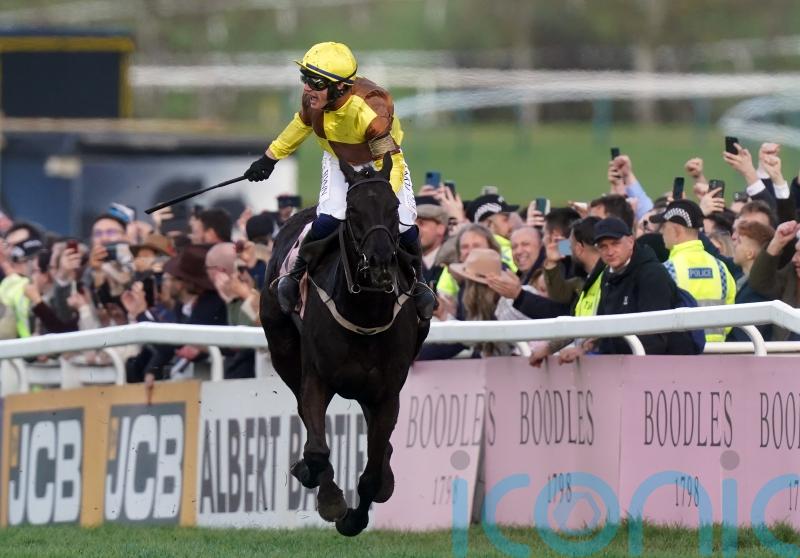 Mullins contemplating tactical switch with Galopin Des Champs