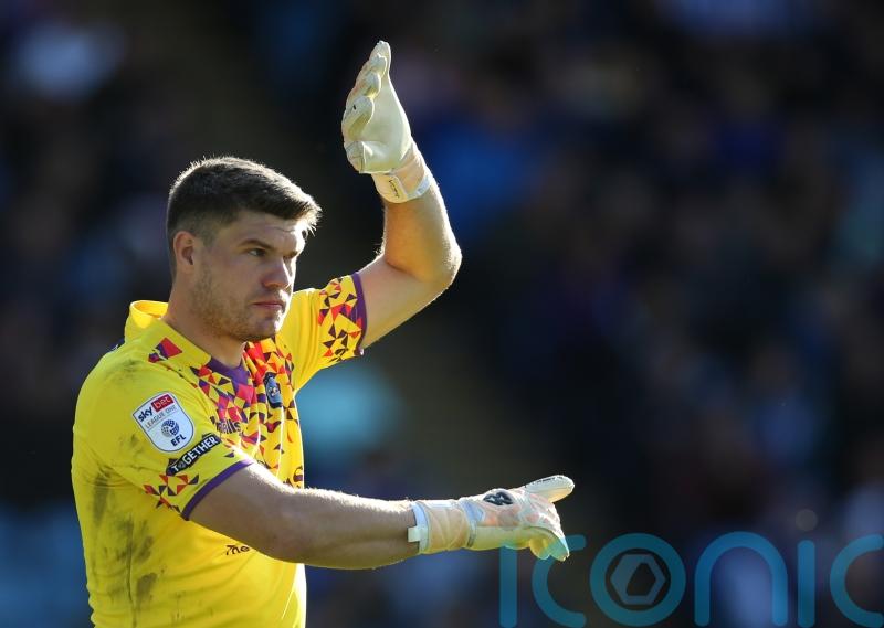 Max Stryjek earns a Wycombe a point in goalless draw with Leyton Orient