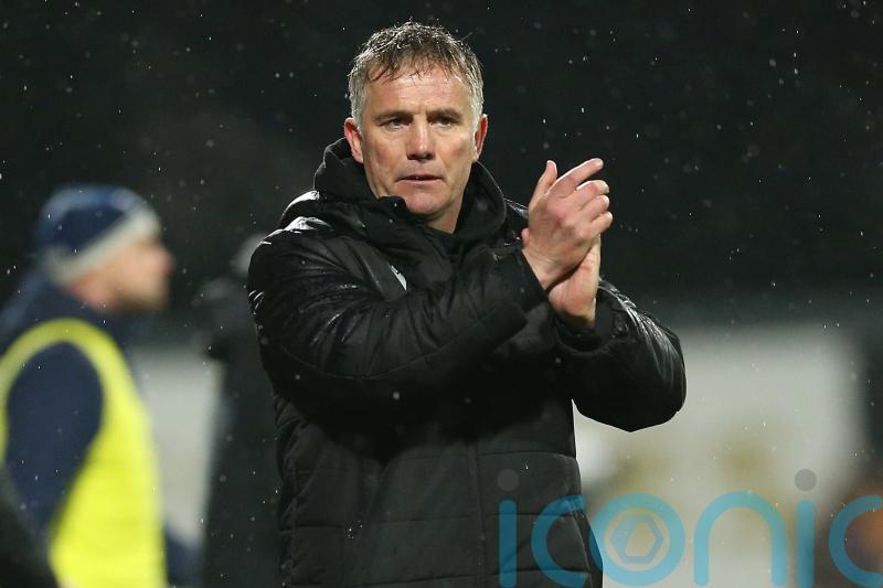 Phil Parkinson hails Wrexham togetherness after battling win at Sutton