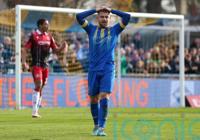 Aldershot drop two points in play-off bid against Dorking