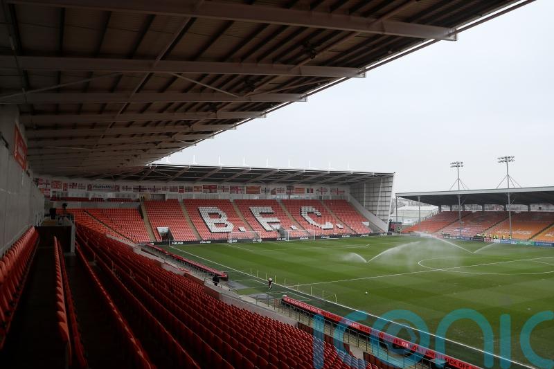 Blackpool&rsquo;s fading play-off push dealt a blow with Wycombe stalemate