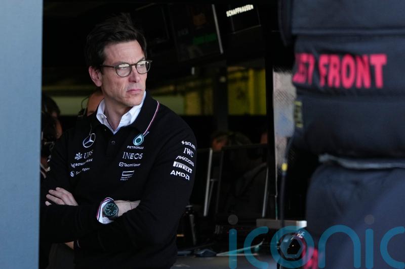 Toto Wolff joins Mercedes in Japan after recent struggles
