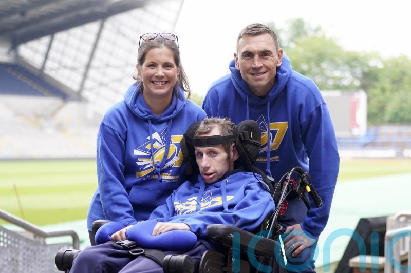 Kevin Sinfield pays tribute to &lsquo;great man and wonderful friend&rsquo; Rob Burrow