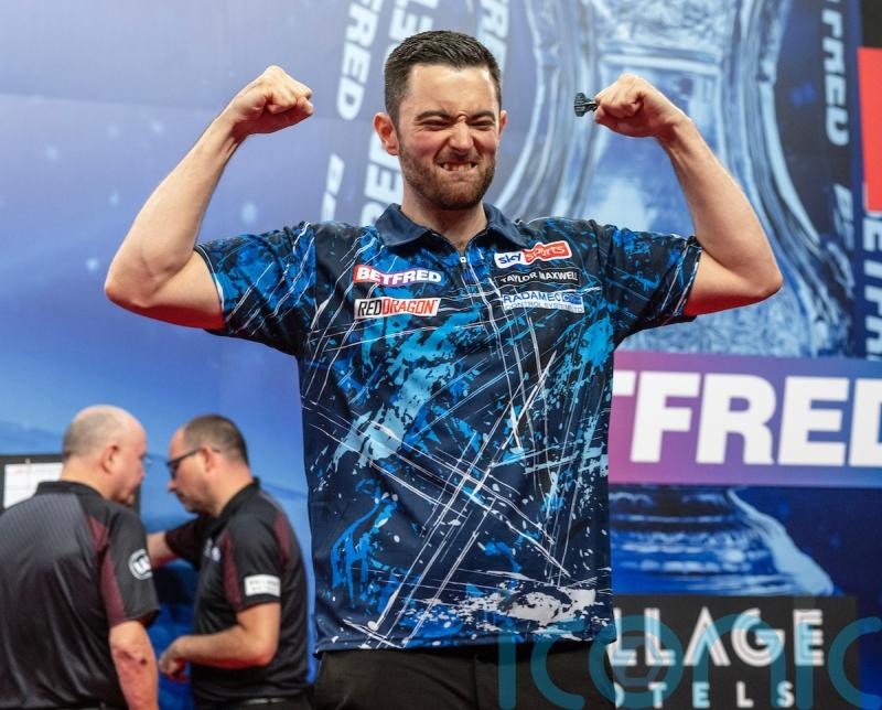 Luke Humphries out to join illustrious club with win in World Matchplay final