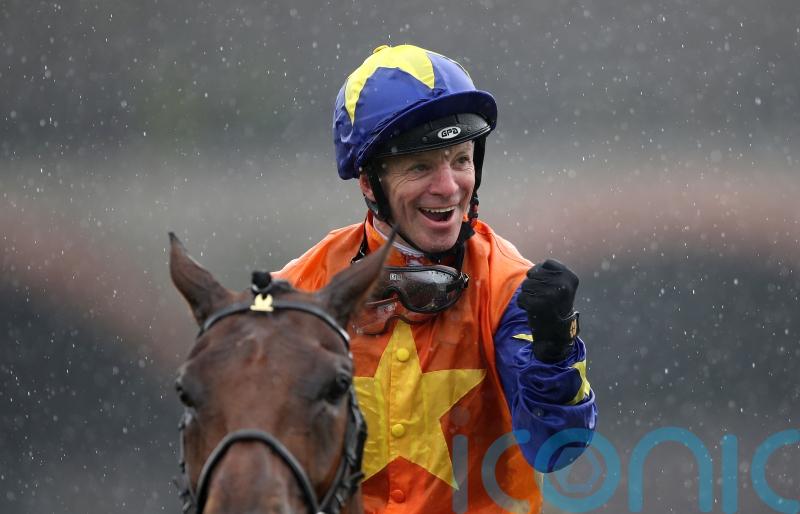 Mark Johnston salutes Franny Norton ahead of final rides