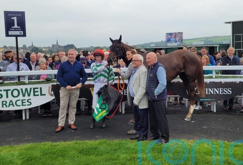 Zaynab one to note following winning start at Listowel