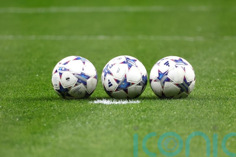 Halifax edge to victory at struggling Boston