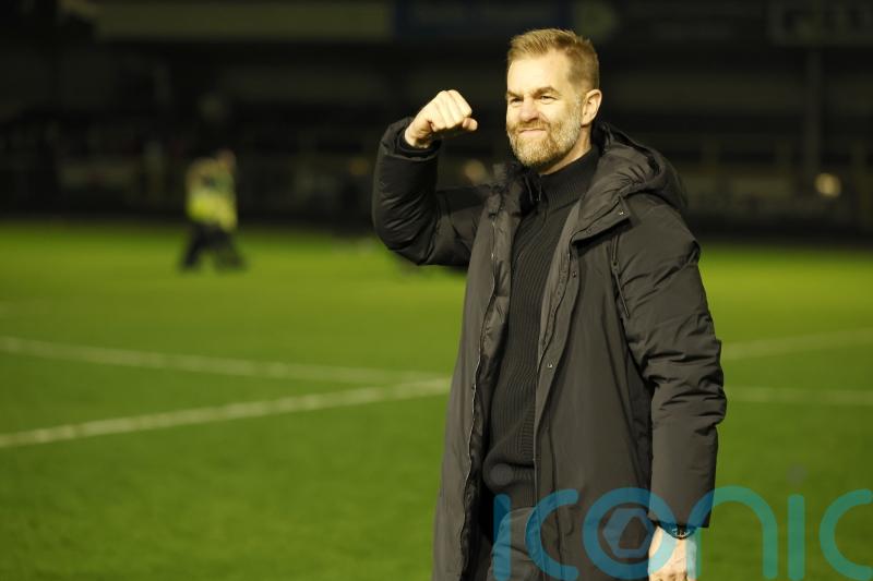 Simon Weaver hails Harrogate for stealing spotlight from Wrexham on FA Cup stage