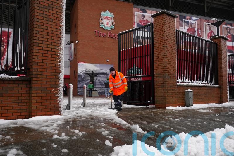 Liverpool-Man Utd clash subject to safety decision due to heavy snow