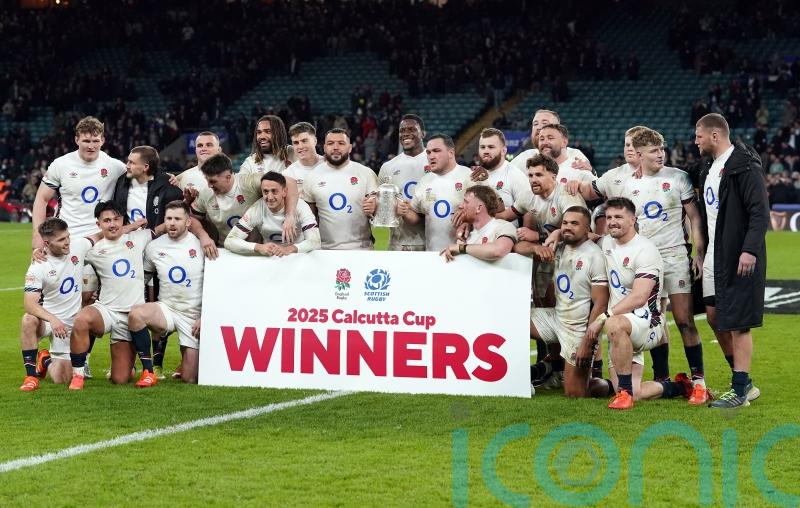 Finn Russell misses last-gasp conversion as England hold on to end Scotland run