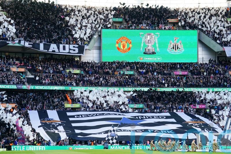 Newcastle United fans travel to London in hope of ending trophy drought
