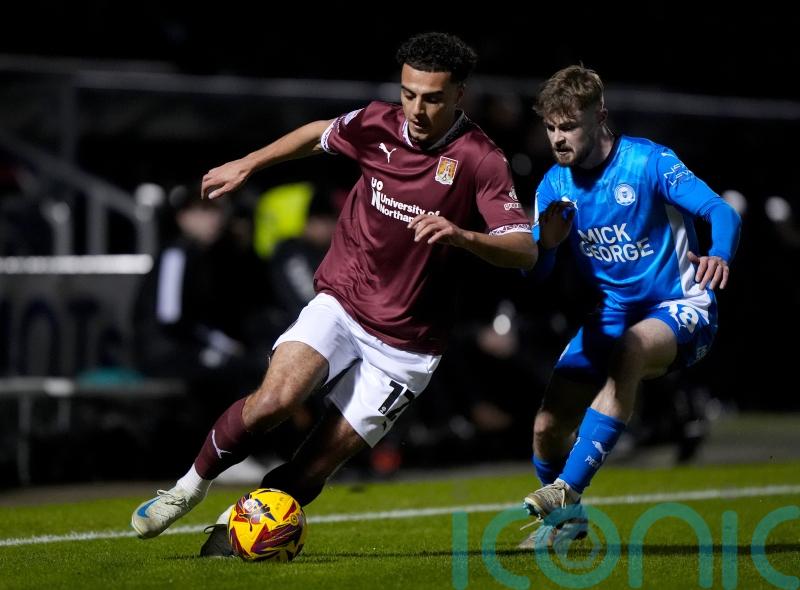 Reading held by 10-man Northampton