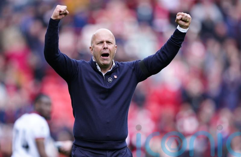 Arne Slot wants Liverpool to win Premier League title in front of packed Anfield