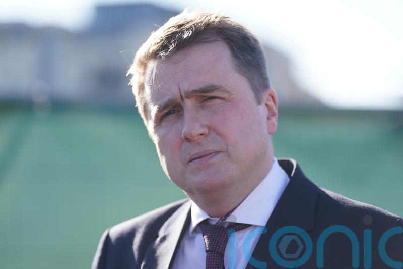 &lsquo;You mislead people, you burn&rsquo; &ndash; housing minister defends rent controls