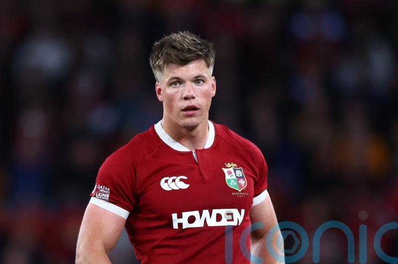 Huw Jones believes Lions&rsquo; centre options are interchangeable as first Test looms