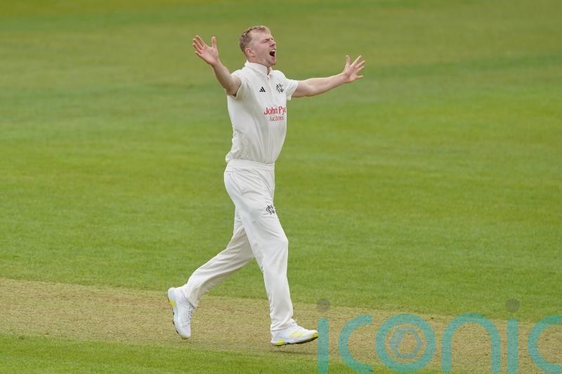 Lyndon James shines as Nottinghamshire take upper hand in Championship battle