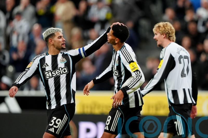 Newcastle hit four past Bradford as holders ease into fourth round