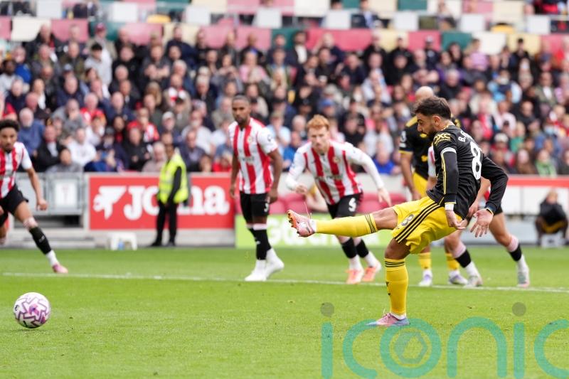 More penalty misery for Manchester United and Bruno Fernandes in Brentford loss