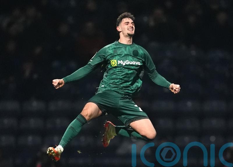 Millwall end QPR&rsquo;s unbeaten run with victory at Loftus Road
