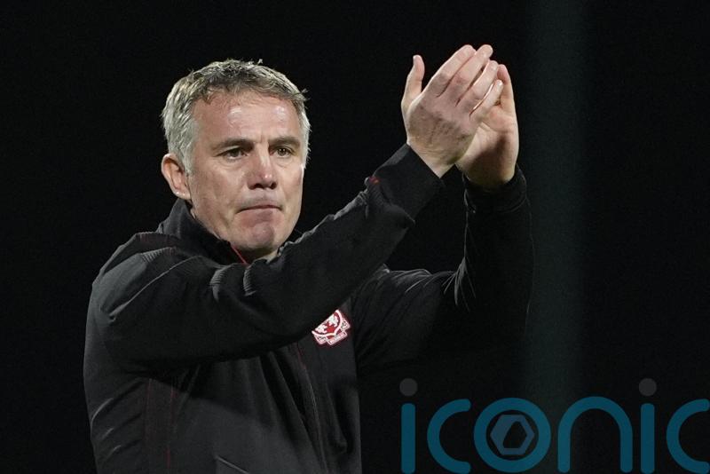 Phil Parkinson hails &lsquo;statement win&rsquo; as Wrexham end Coventry&rsquo;s unbeaten record