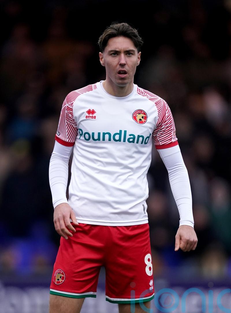 Isaac Hutchinson&rsquo;s early goal enough for Cheltenham to stun Bradford