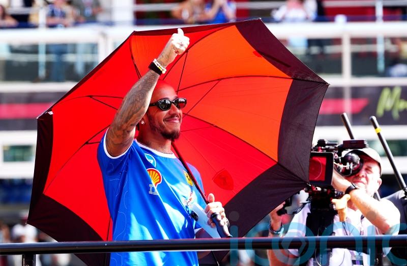 Lewis Hamilton: No rush to start talks over new Ferrari deal