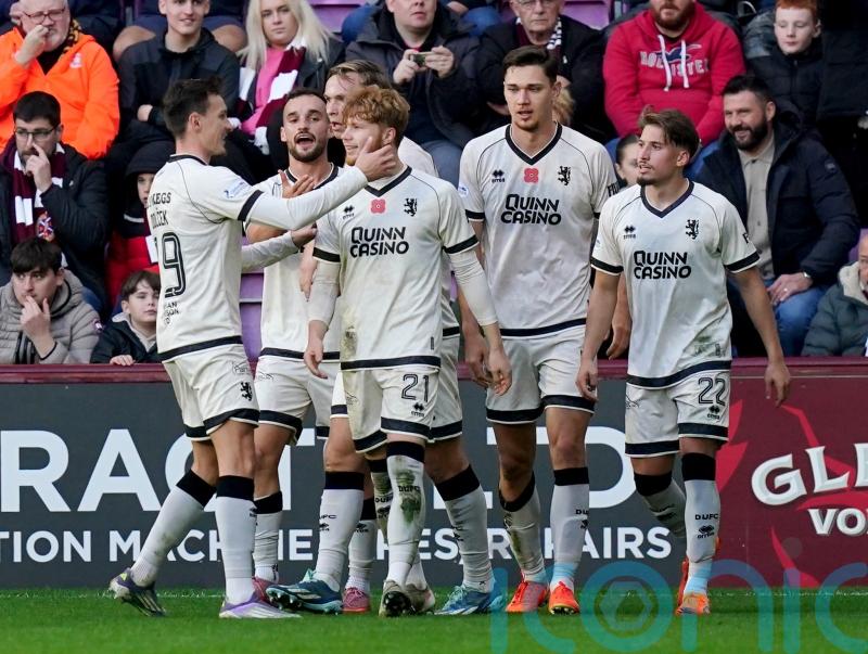 Luca Stephenson header earns Dundee United draw at leaders Hearts