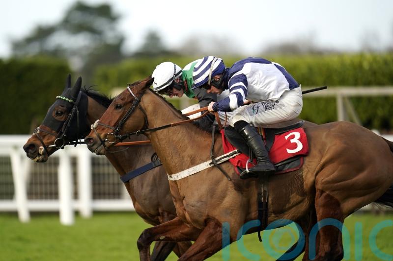 Cheltenham choice to make with Vincenzo