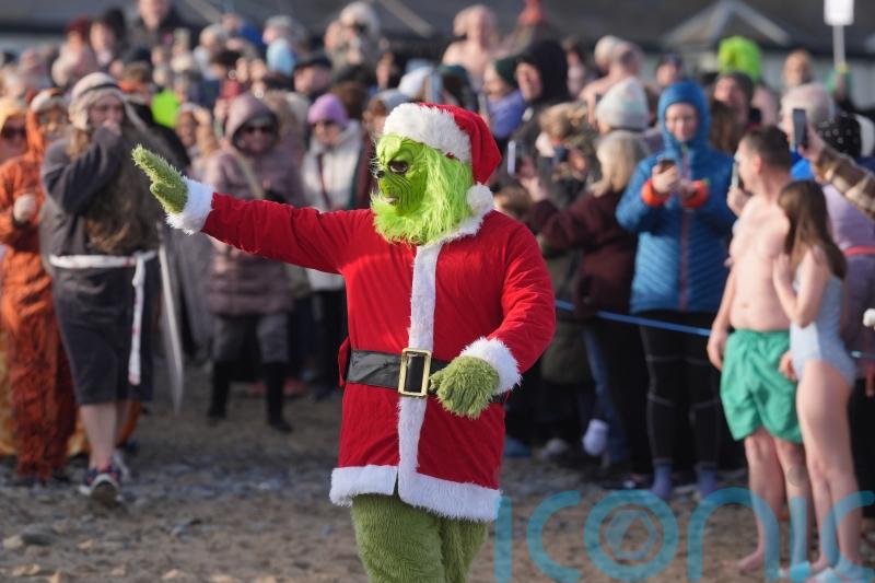 Intrepid sea swimmers across island of Ireland start 2026 with chilly dip