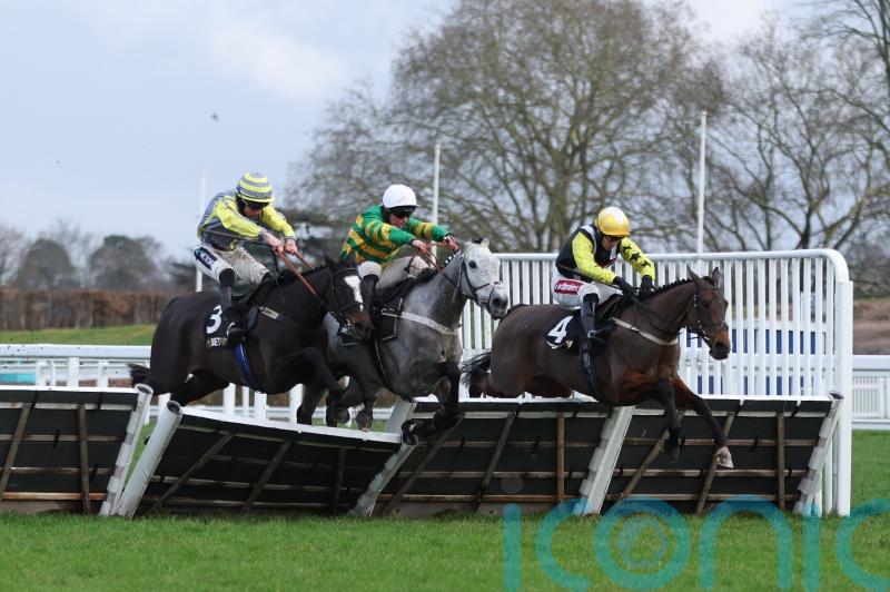 Ooh Betty! Battling Ascot success for Ben Clarke&rsquo;s mare