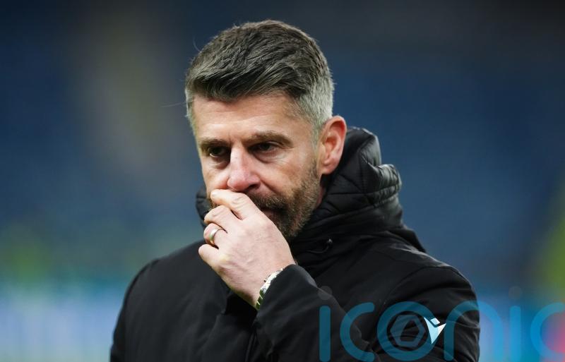 Stephen Robinson wants St Mirren to appeal Jake Young&rsquo;s red card in Dundee draw