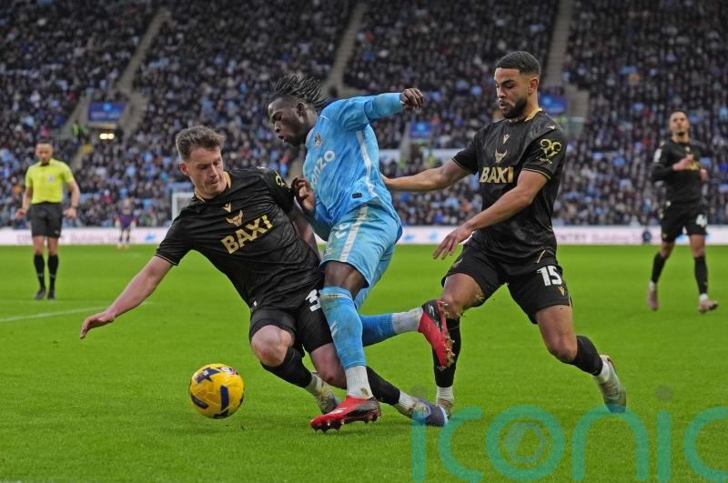 Coventry&rsquo;s stumble continues with home draw against 10-man Oxford