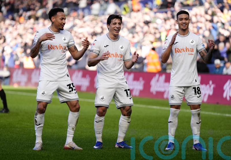 Swansea heap more woe on Sheffield Wednesday as Owls go nine games without goal