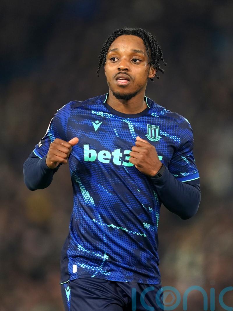 Mansfield suffer FA Cup hangover with defeat at struggling Blackpool