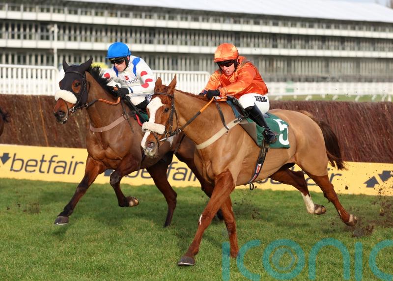 Miami Magic has Aintree aim after Newbury landslide